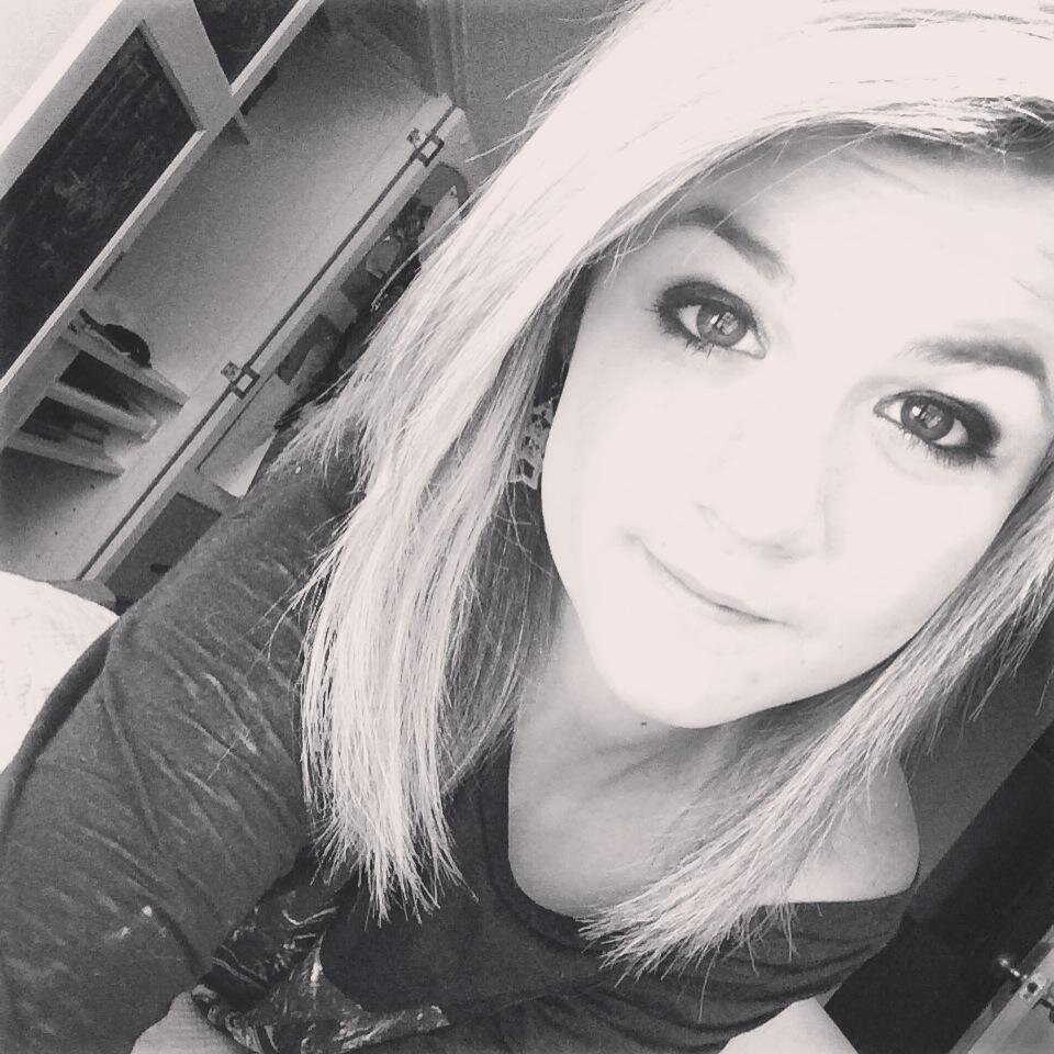 cyndel_kitten's profile picture. 16 | Junior | CCS | Music is my life | Photography is my passion