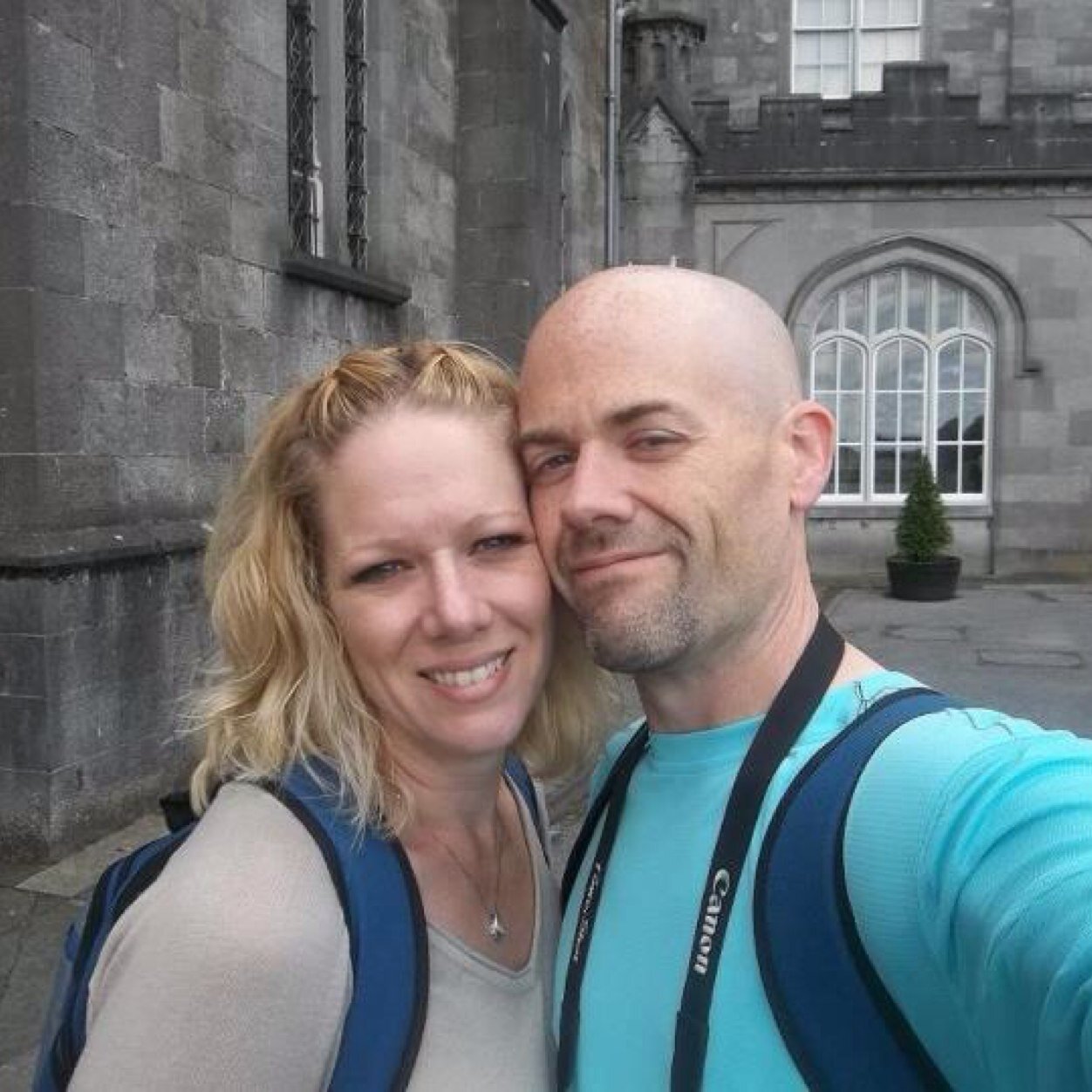 sittinsandbar's profile picture. A blog devoted to food, wine, beer, and the travel adventures of life.  We share the world, one adventure, one drink, one meal at a time.