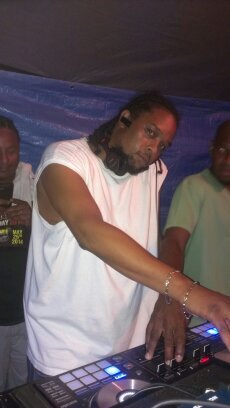 love music and having fun, love spending time wit my family