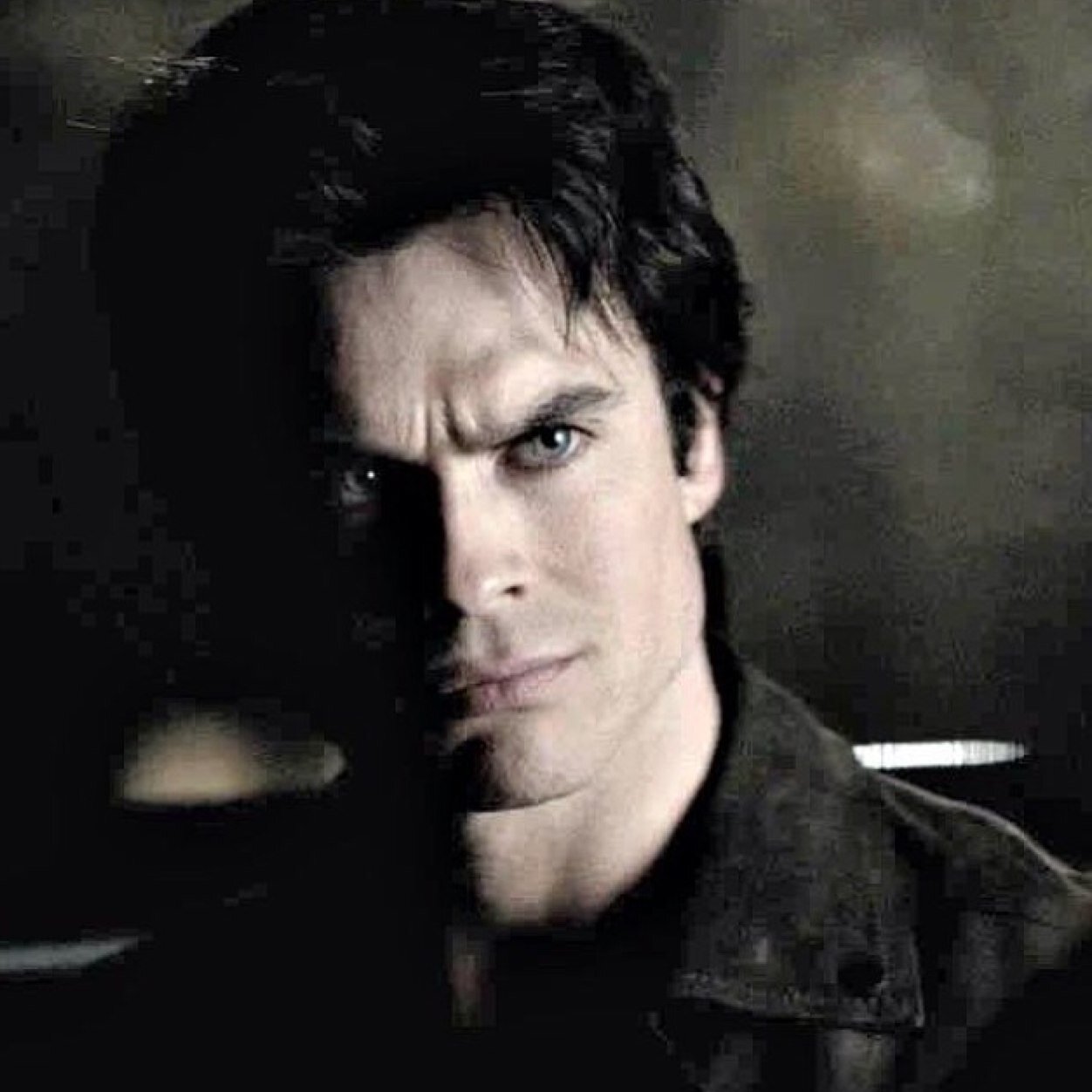 [[The Vampire Diaries]]
