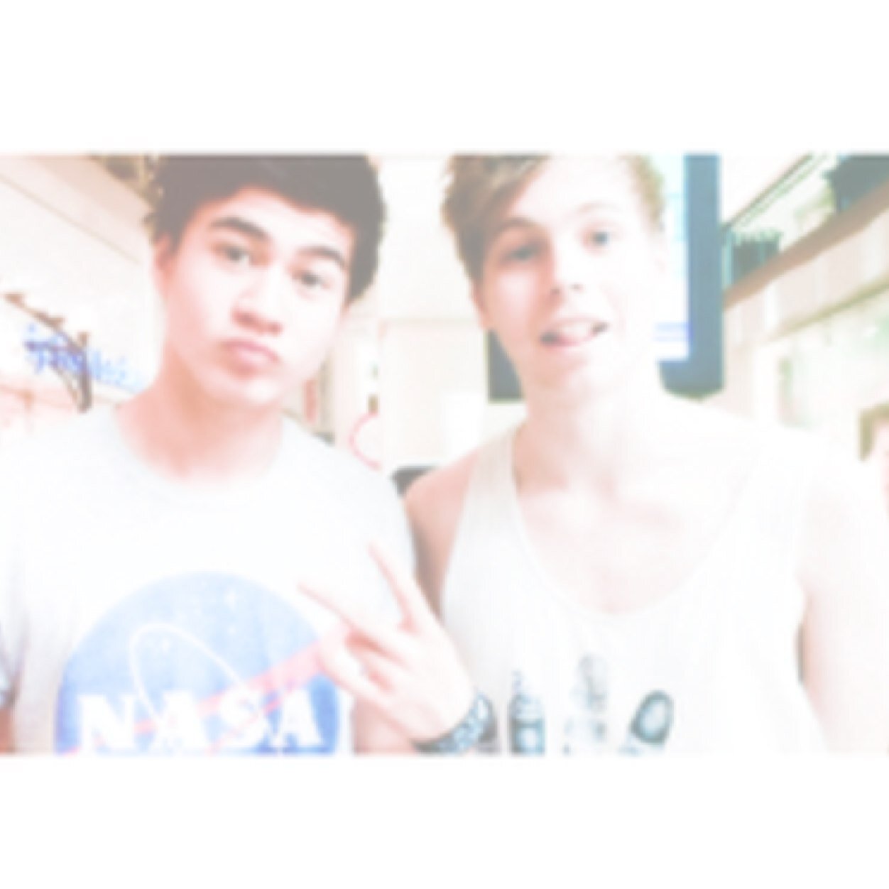 I gave you a free follow so follow @damnastxn for me please