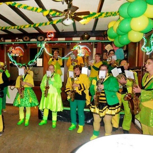 Toeteleurs's profile picture. Opgericht in 1962, een van de oudste kapellen van Breda. Graag geziene gast in binnen en buitenland op braderieën en andere gelegenheden.