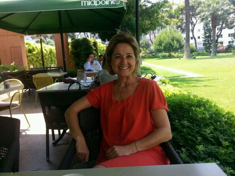 OnayMeltem's profile picture. 