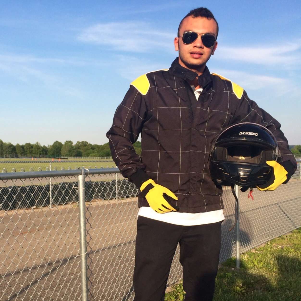 DilemmaDom's profile picture. Pittsburgh / Muscles beat imports everytime they race / dictatorship