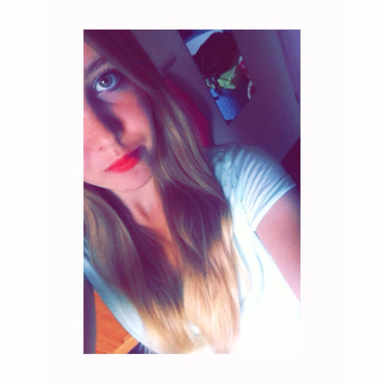 • stedelijk mavo • brummen • snapchat ; x_roomy  • instagram ; xroooomy