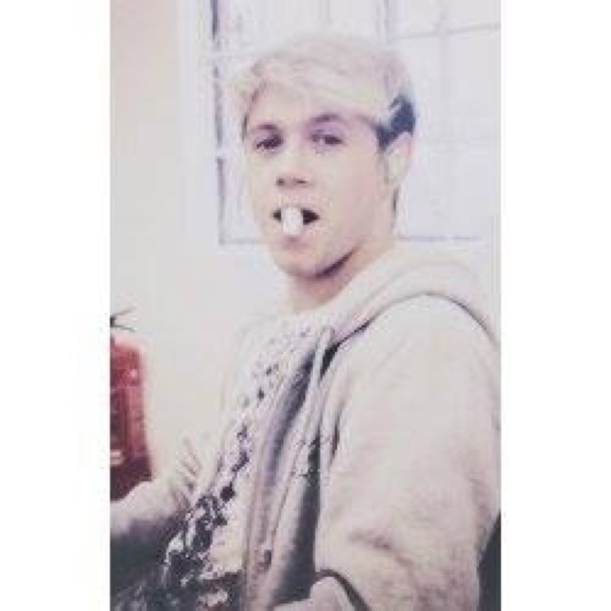 I know these are annoying but im trying to reach my goal! Please follow @findingnxall xx