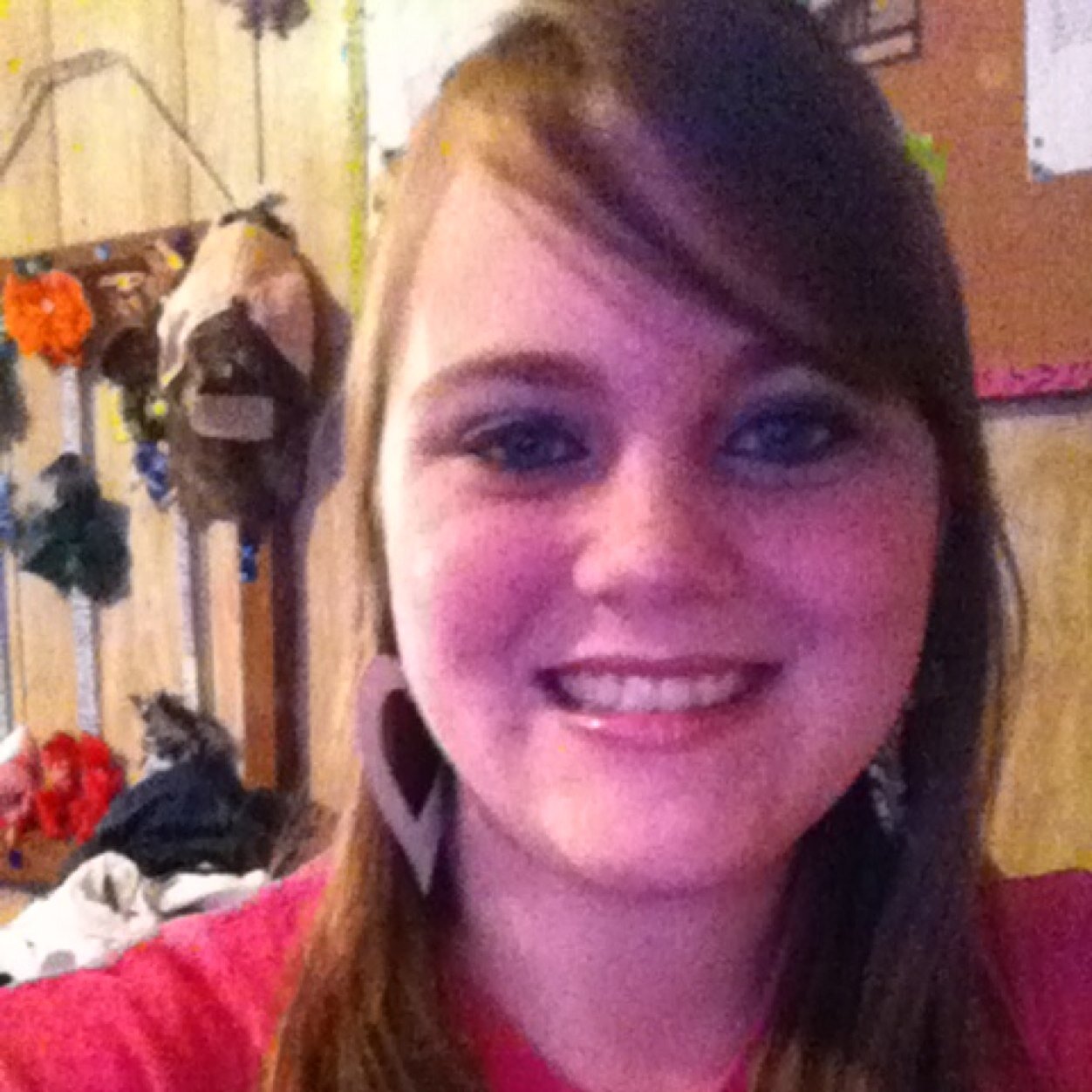 I'm 19 years old ,a huge game nerd and a huge country girl.