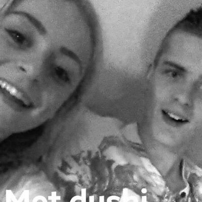 E00_S's profile picture. 