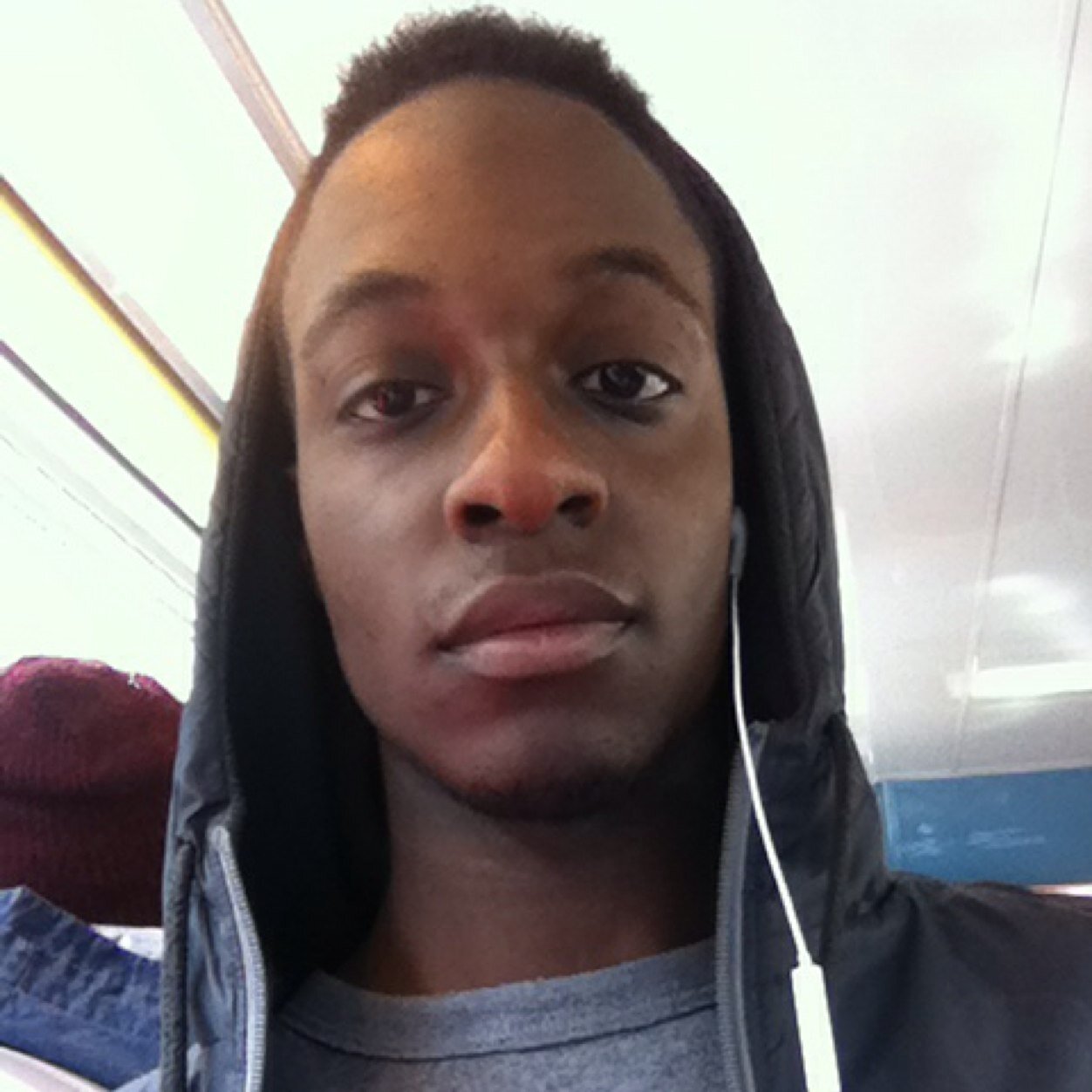 Il suffit pas d'etre bon negro, il faut etre le meilleur! #Team225 SnapChat: dodo_l