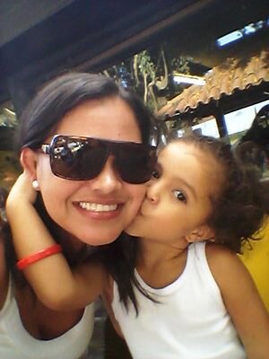 Oi gente to aqui pra conhecer gente nova, sou totalmente paz e amor... Amo a vida e principalmente amo aquele que deu a vida por mim: Jesus