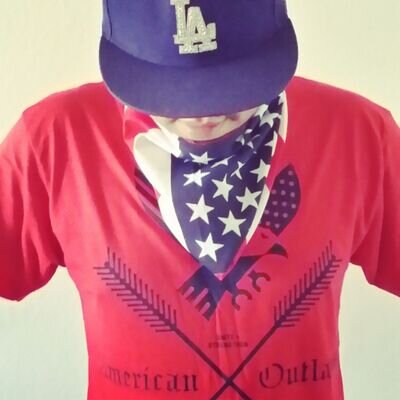 SmileURDrunk's profile picture. One man with hope of bringing joy to this world!