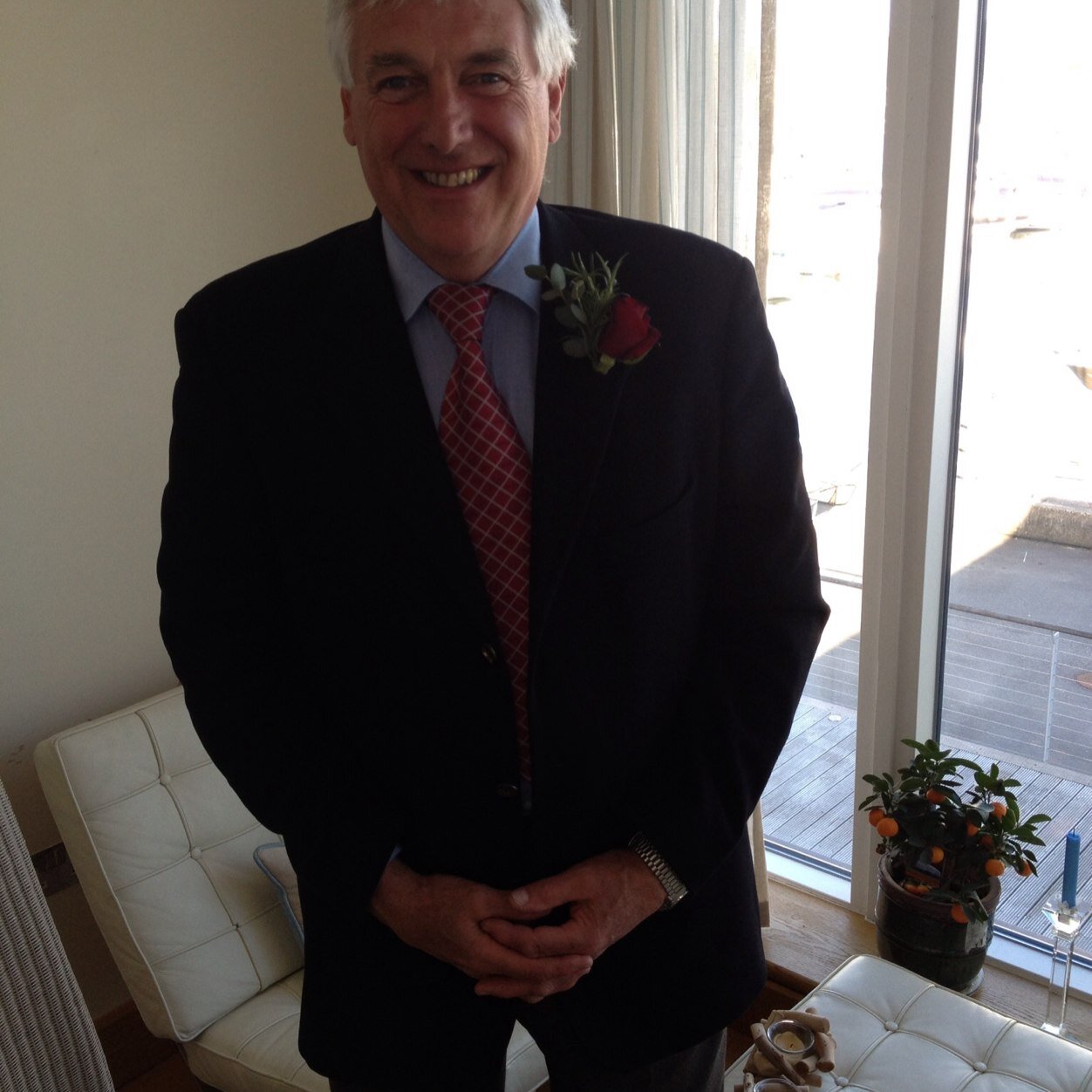 hamblemurph's profile picture. General builder with years of experiance of fitting kitchens
Office refits, house extensions and some garden landscaping