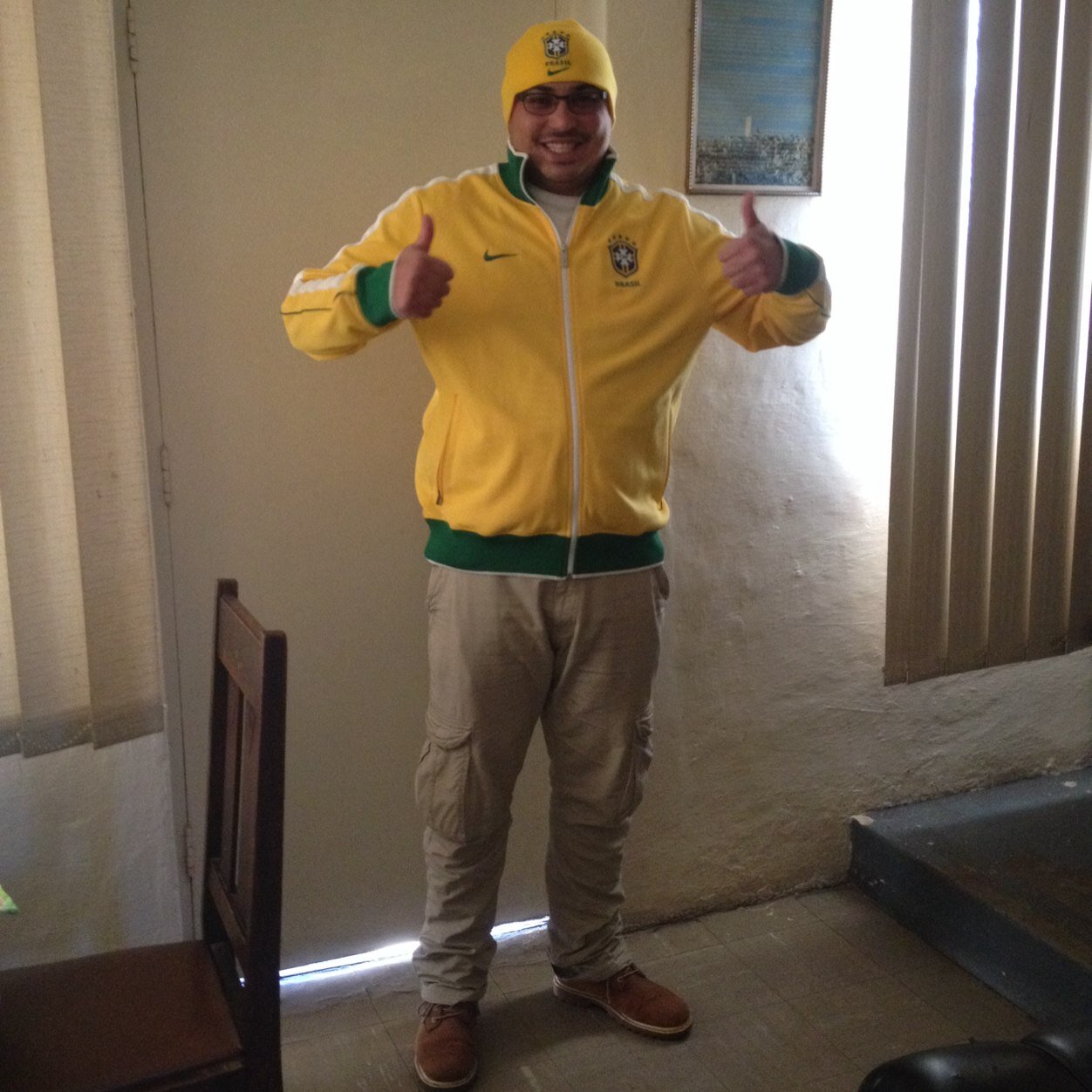 Avid hiker. Love the outdoors.always smiling,World of finance and business excites me..Crusaders and ManU rules!