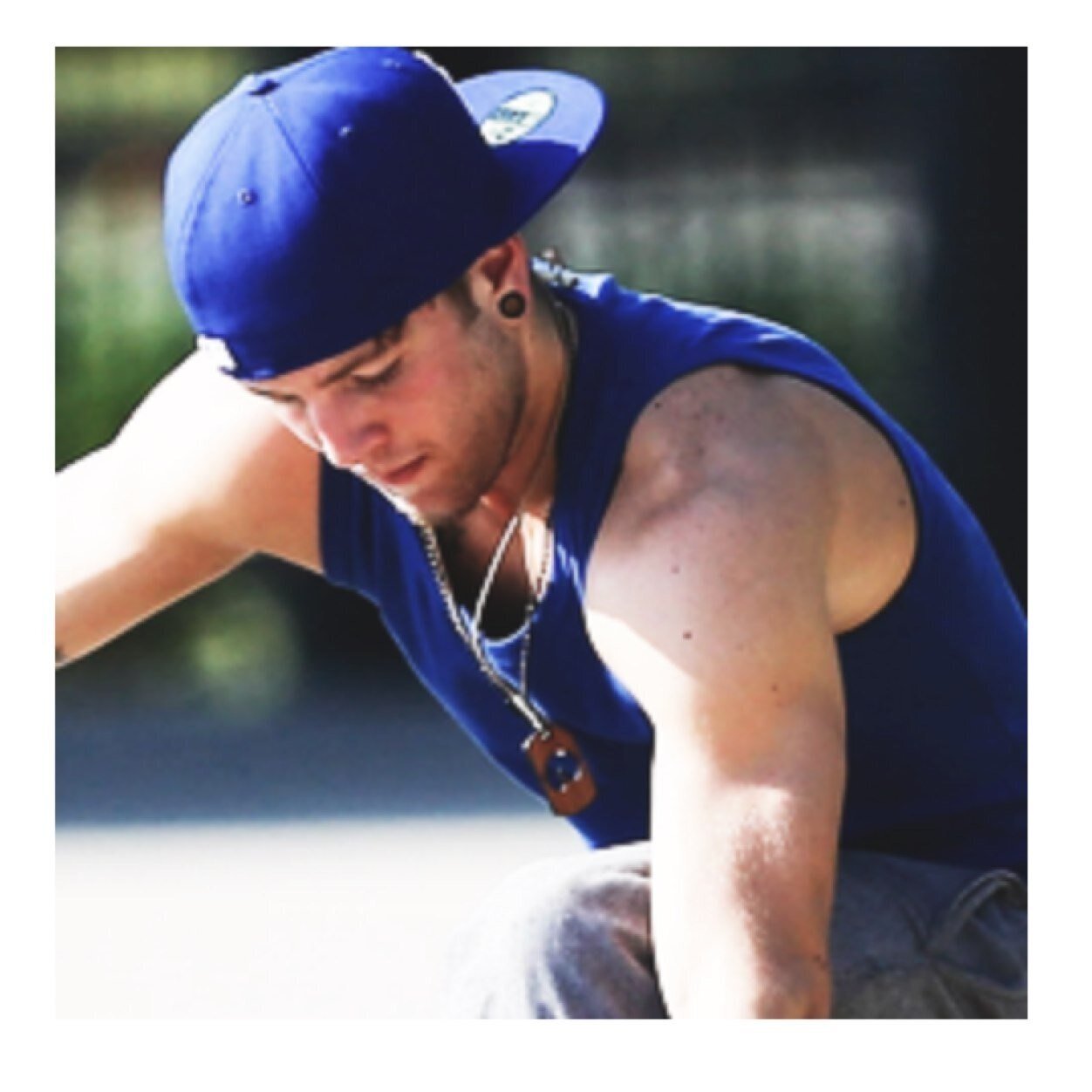 you are not my babes so bye wojajsja Spanish account to support @DrewChadwickE3 and @EmblemThree.