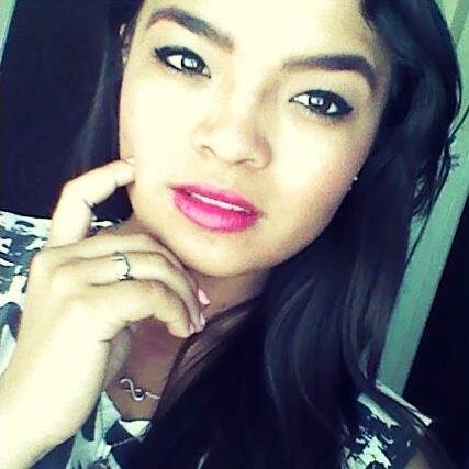 Hi Im Lupita im weird &I dont care what people think bout me I love my boyfriend Alex I love starbucks & I'm very Friendly  :)