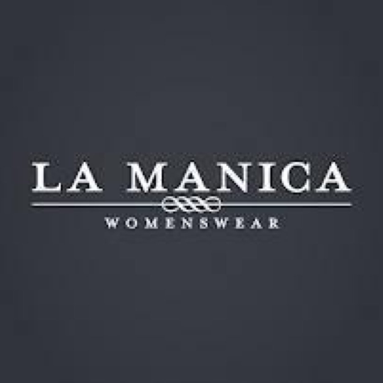 Womanswear boutique in Hollybush Lane, Sevenoaks. Beautiful, unique, high quality Italian pieces. Follow our instagram La_manica_Sevenoaks