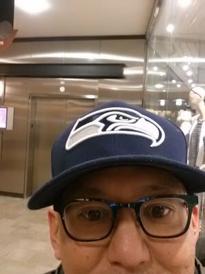 #Socialmedia matters. In #Seattle, I run on the #coffee, food, #technology, people, places that make Seattle click. Shout outs to Honolulu.