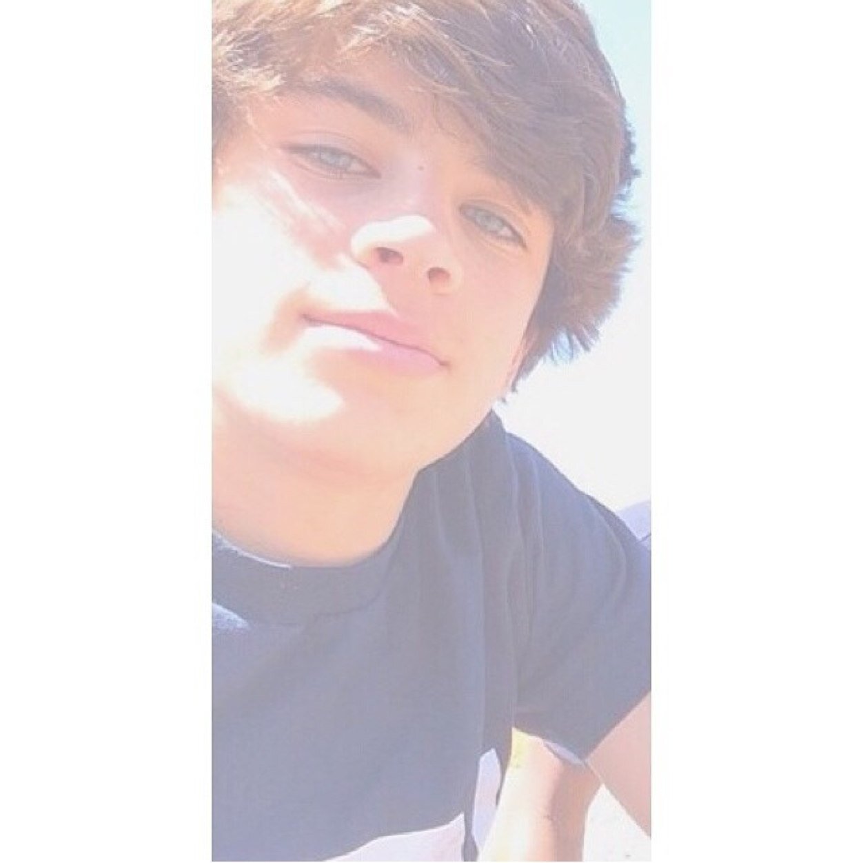http://t.co/kau8fCGmEH.JW~The Family/Magcon/26mgmt/O2l/Photography/Hayes❤/Youtube/Vine/Instagram/Food