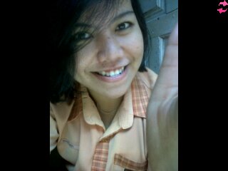 fitrayanti_96's profile picture. Jl.Lombok Tj Gadang KOTO NAN AMPEK:* #Don't judge me,I was born to be true,not perfect! #