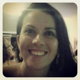 Bióloga e Mestre em Bioecologia Aquática.
Professora SEEC RN.
Sou a mãe de Sophia e Sarah.