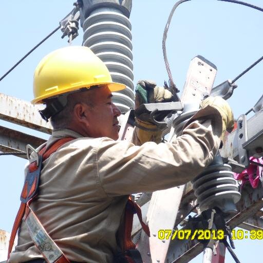 ALMOREVAR's profile picture. 