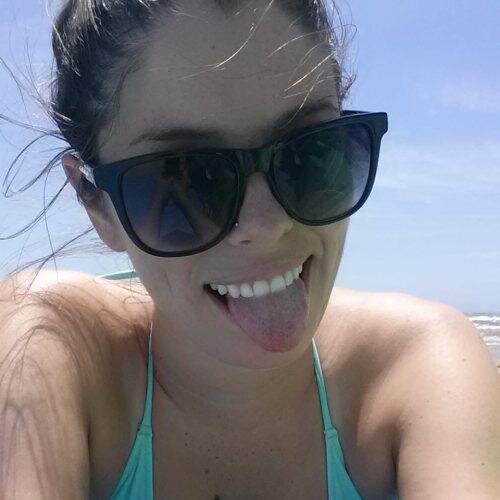 An intelligent girl who tweets what he wants. BE WARNED: I am well versed in sarcasm and shade. :)