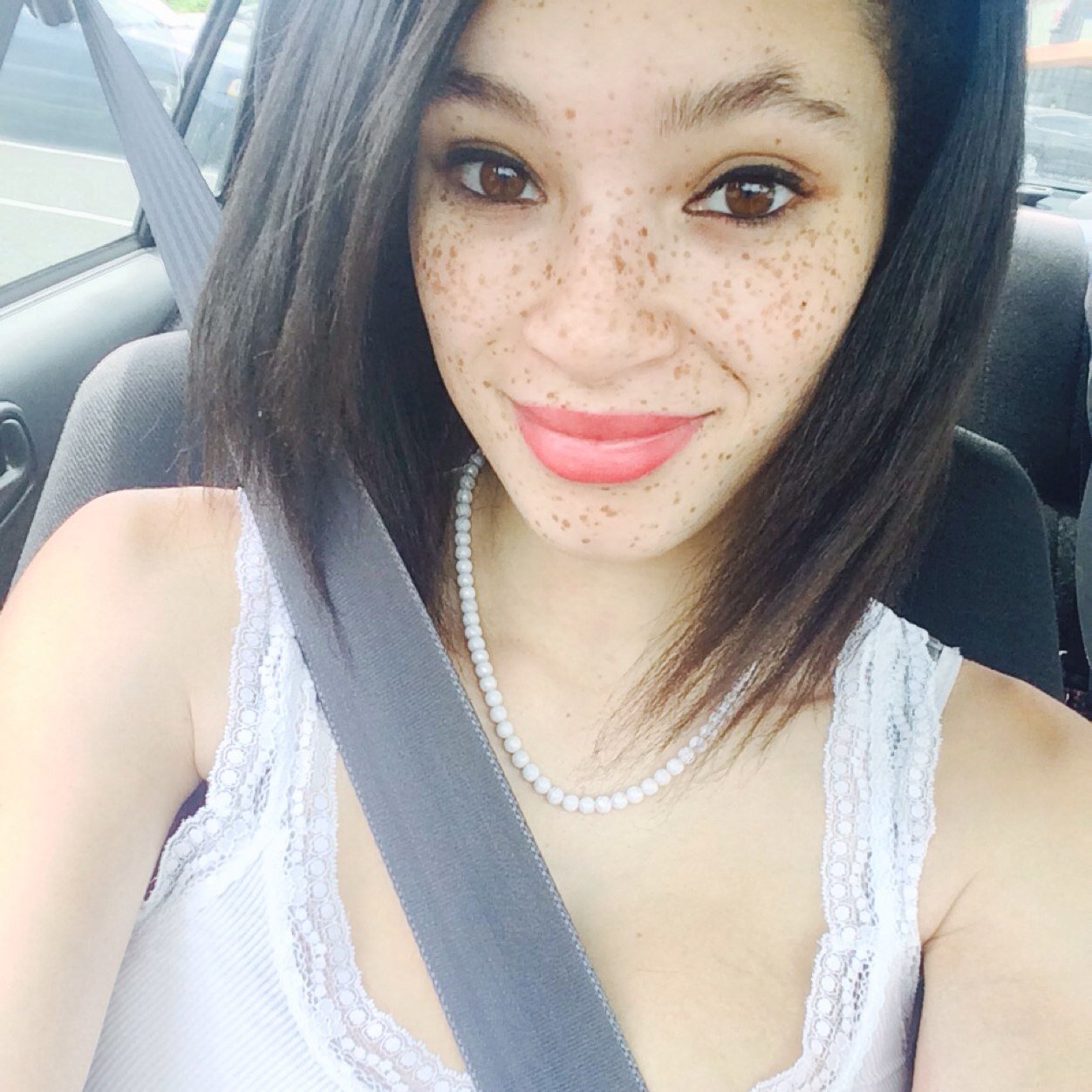 arynmichellee's profile picture. Mom to Nyra ❤️