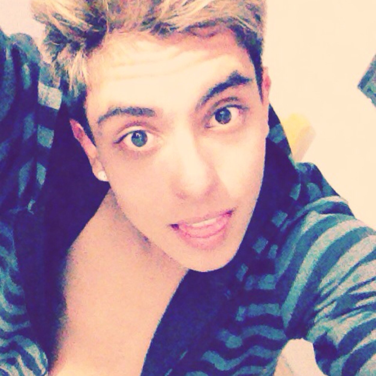 segue depois ganha um doce ;D WhatsApp: (49)99591819