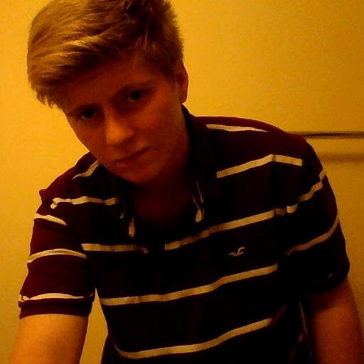 Jenbieberfreak's profile picture. 19 years of age,                                                                                    Raising Hell Since 1994    #StayHigh