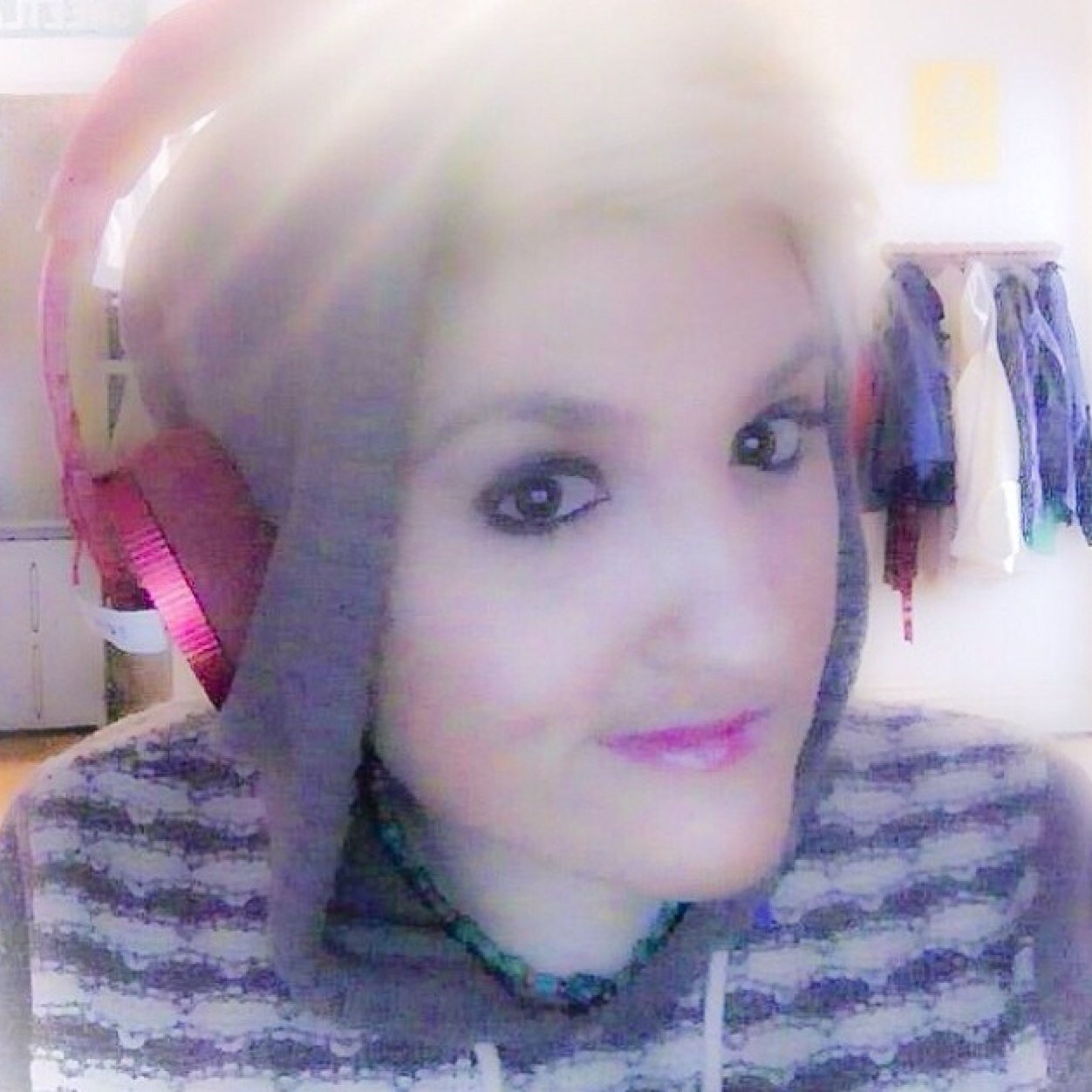 ThehungerMoon's profile picture. I literally don't even know what to do anymore