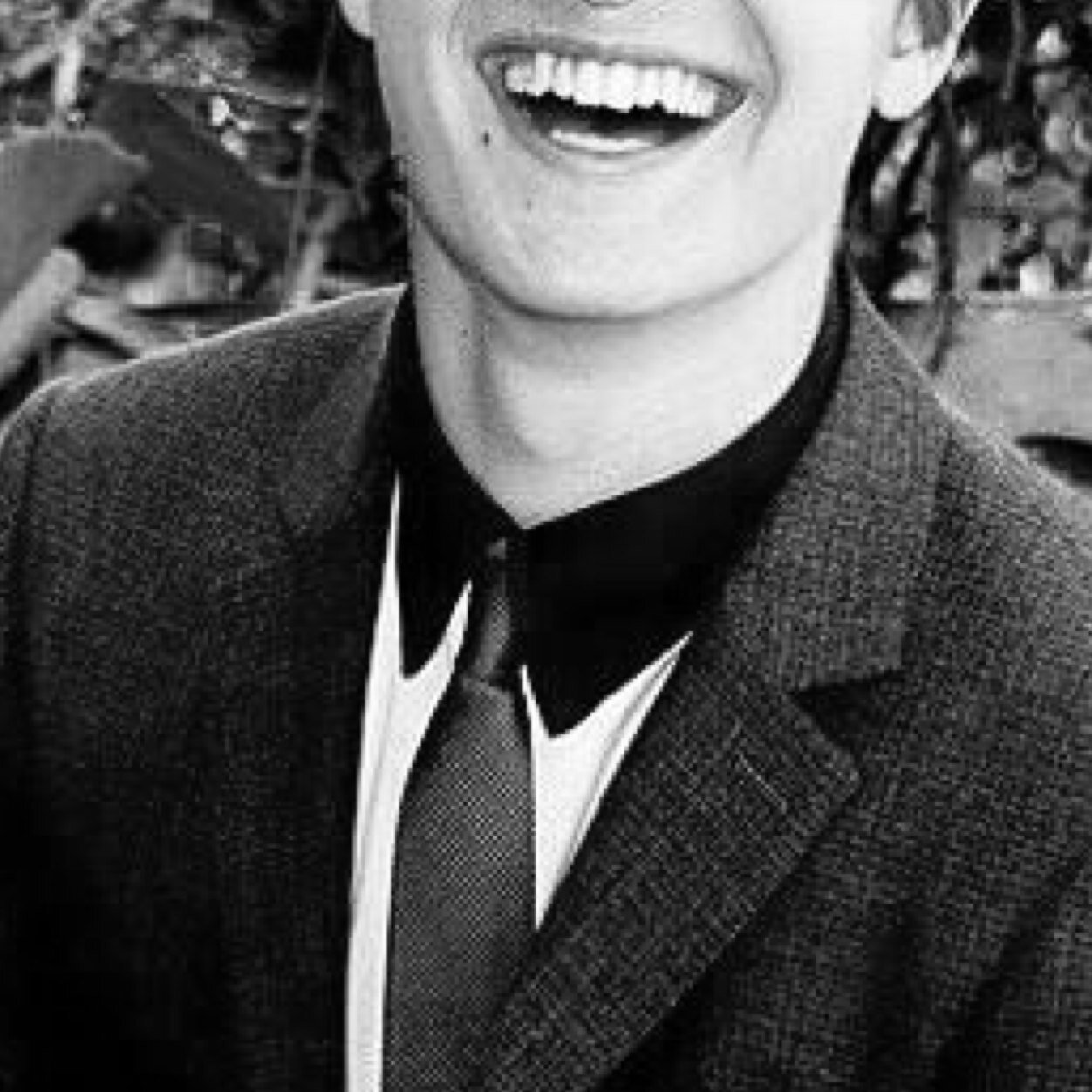 I'm in love with you, Ansel Elgort.