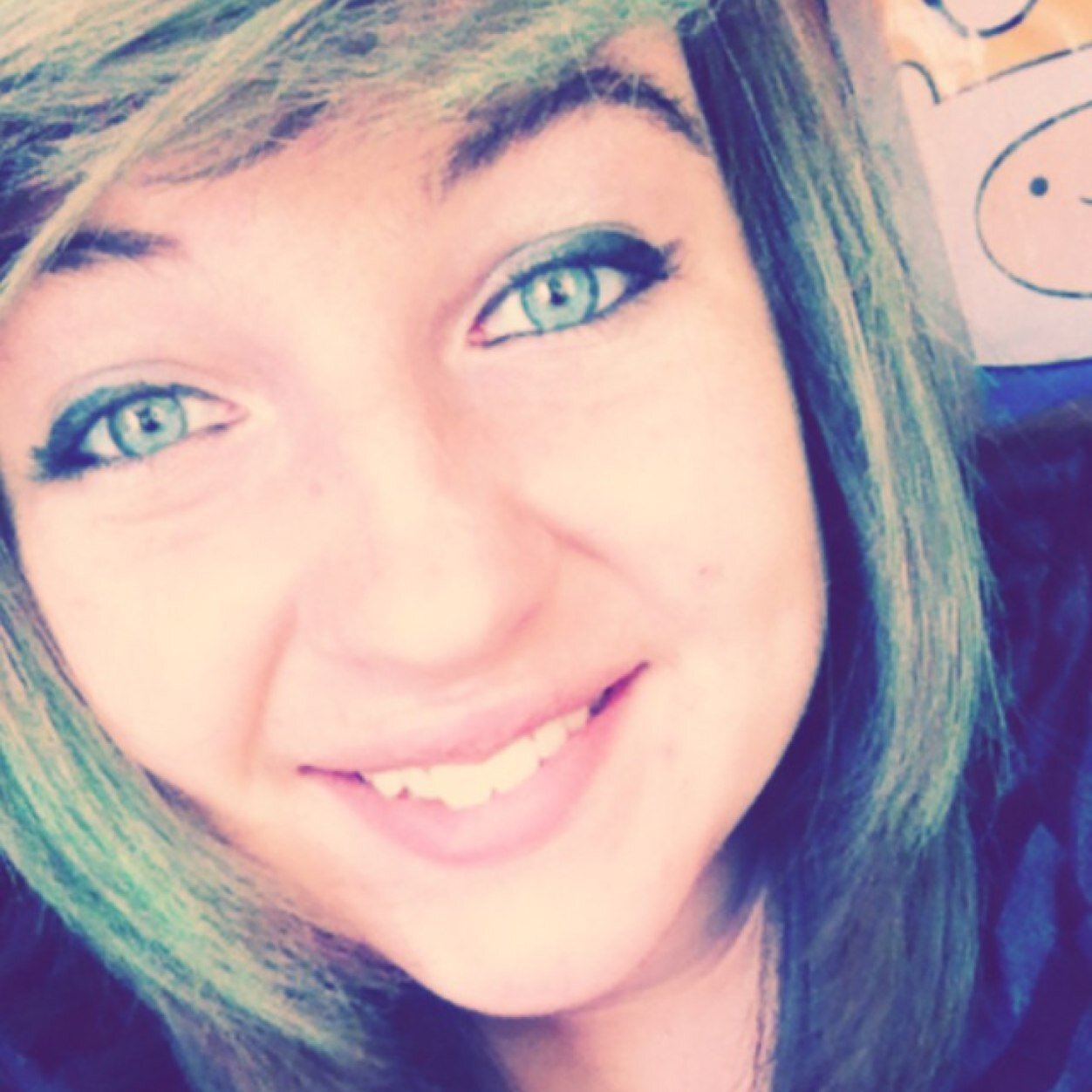 Im just anna cole. 16. Music is my entire life and existence. The fictional world us. Hmu! Follow me!
