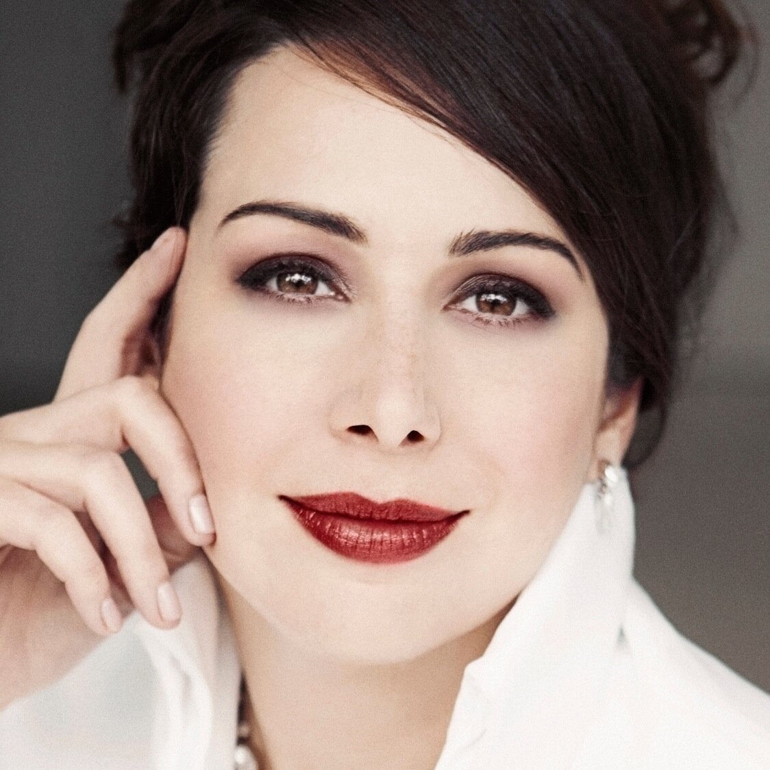Canadian Soprano based in New York City. #opera #oratorio #recital #travel #fashion ...lover of #Mozart