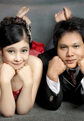 Biarlah TUHAN yang berdaulat sepenuhnya atas hidup kita, karena TUHAN TAU yang tepat untuk memberikan yang TERBAIK..ƪ(˘⌣˘)┐ ƪ(˘⌣˘)ʃ ┌(˘⌣˘)ʃ