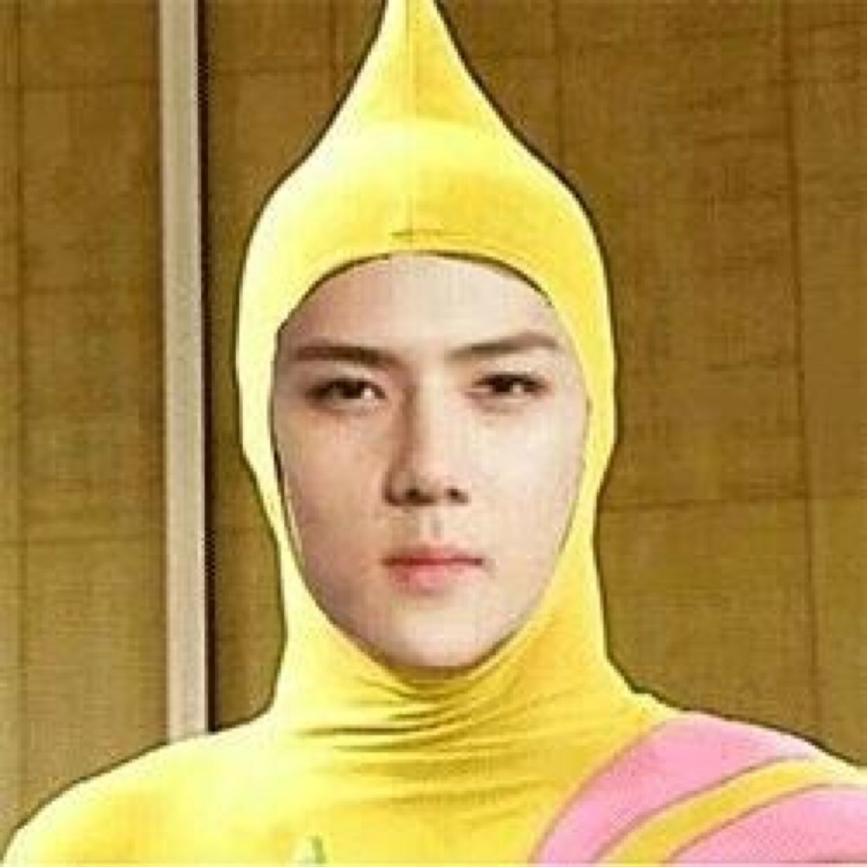 FOLLOW @EX0WINNER