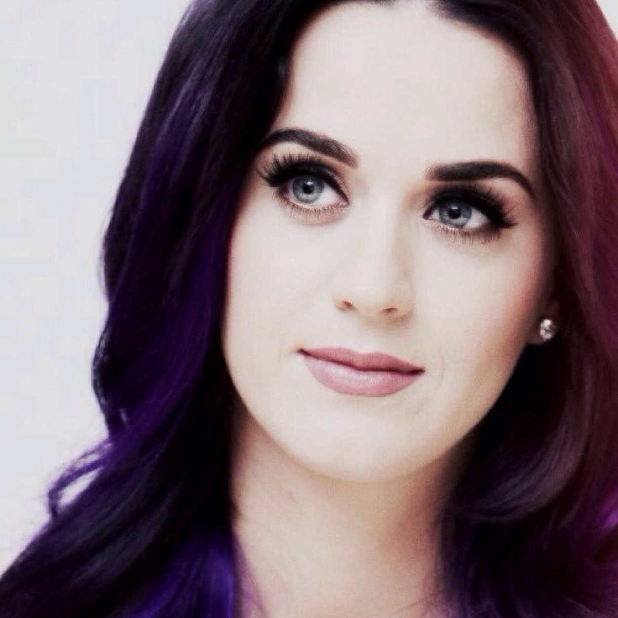 Katy Perry fan
 (: Follow me for the Latest Katy Perry Updates & Buy PRISM on iTunes! https://t.co/7Ub4CrknSD ❤️