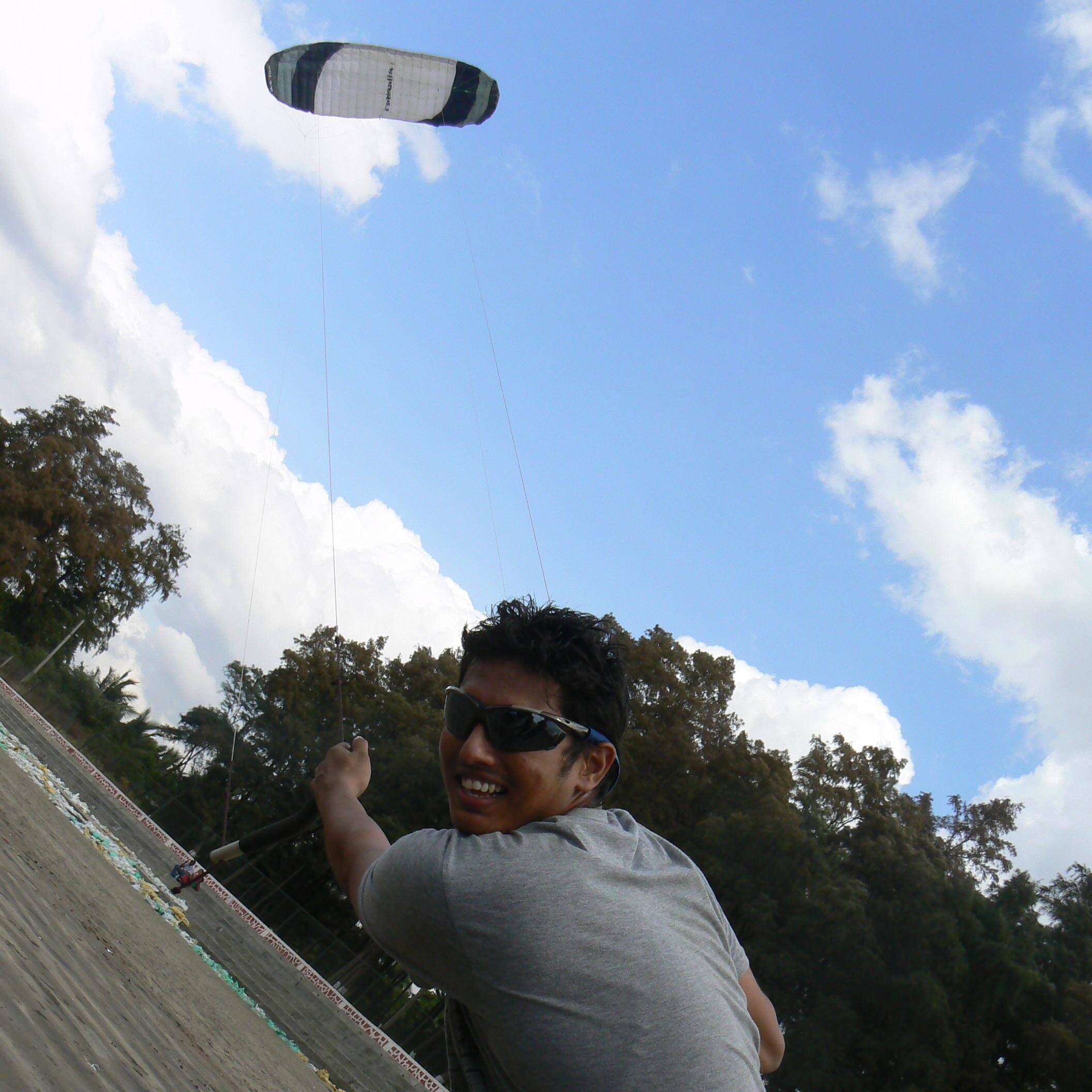 Paragliding Instructor.
Hobby Pilot.
Cyclist.