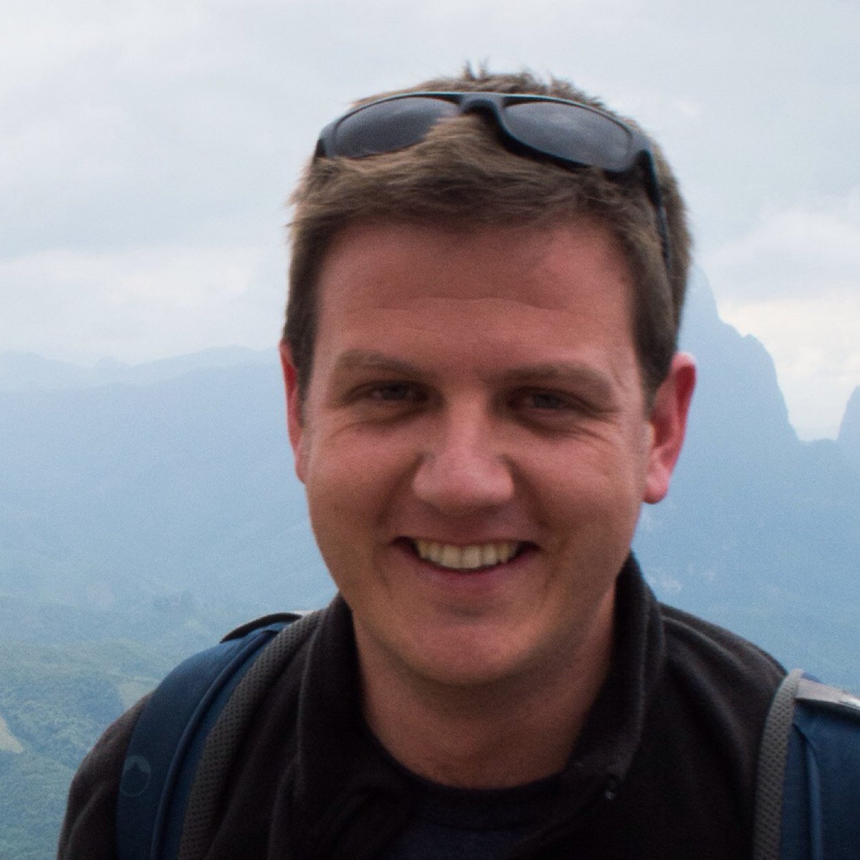 Tech entrepreneur. CTO at @OlarmTech. Worked for @Skype, @MWEBConnect & @DimensionData.