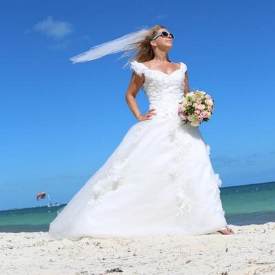 romanticplanet's profile image