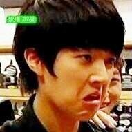 นี่คือหลุมของเมียอีซองยอล หลักอันนี้ @Galu_1992