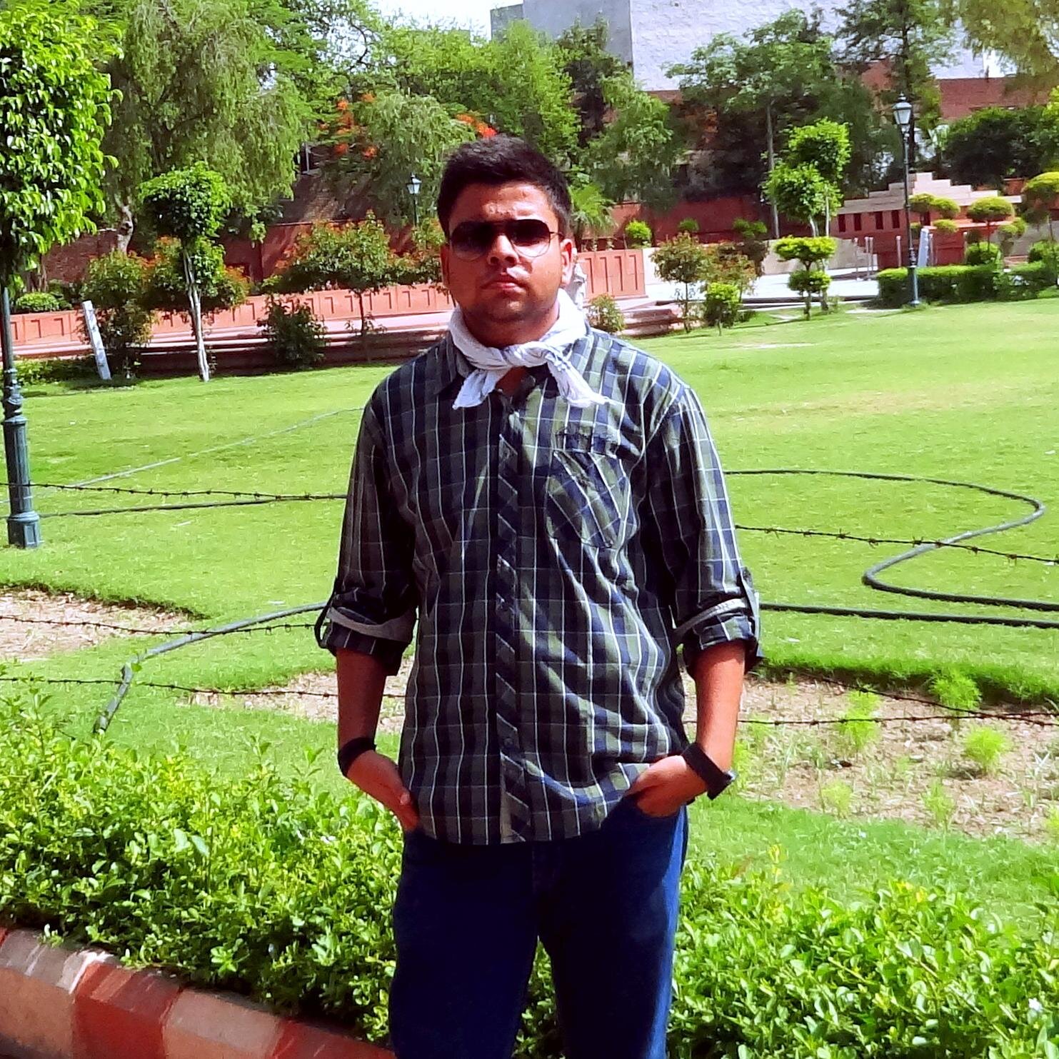 a guy who has strong passion for cricket..i assume Virat Kohli to be my own brother..i am,was,will be the biggest fan of SRK...