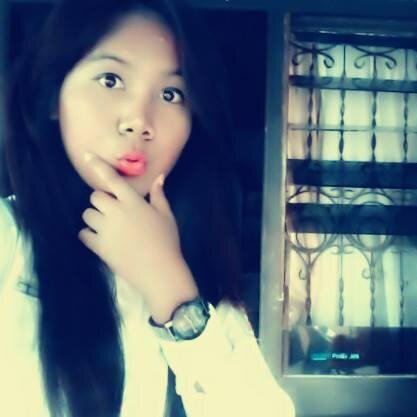 utarypradana's profile picture. Menyayangi lebih dari indah :* :*