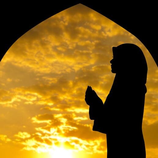 Rutin ngetwit doa-doa yang menggugah hati. Follow @TentangDoa dan penuhilah hidup kamu dengan untaian doa setiap harinya.