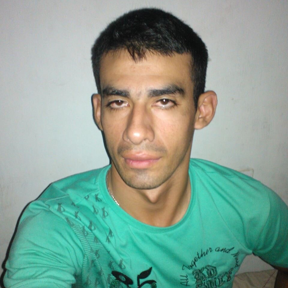 Indomable, amante de lo justo, adorador del profesionalismo.... :p
