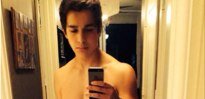 (#1 Mahomie) i love @AustinMahone . Get MMM YEAH on itunes now! Lets fet it to #1 for Austin!!