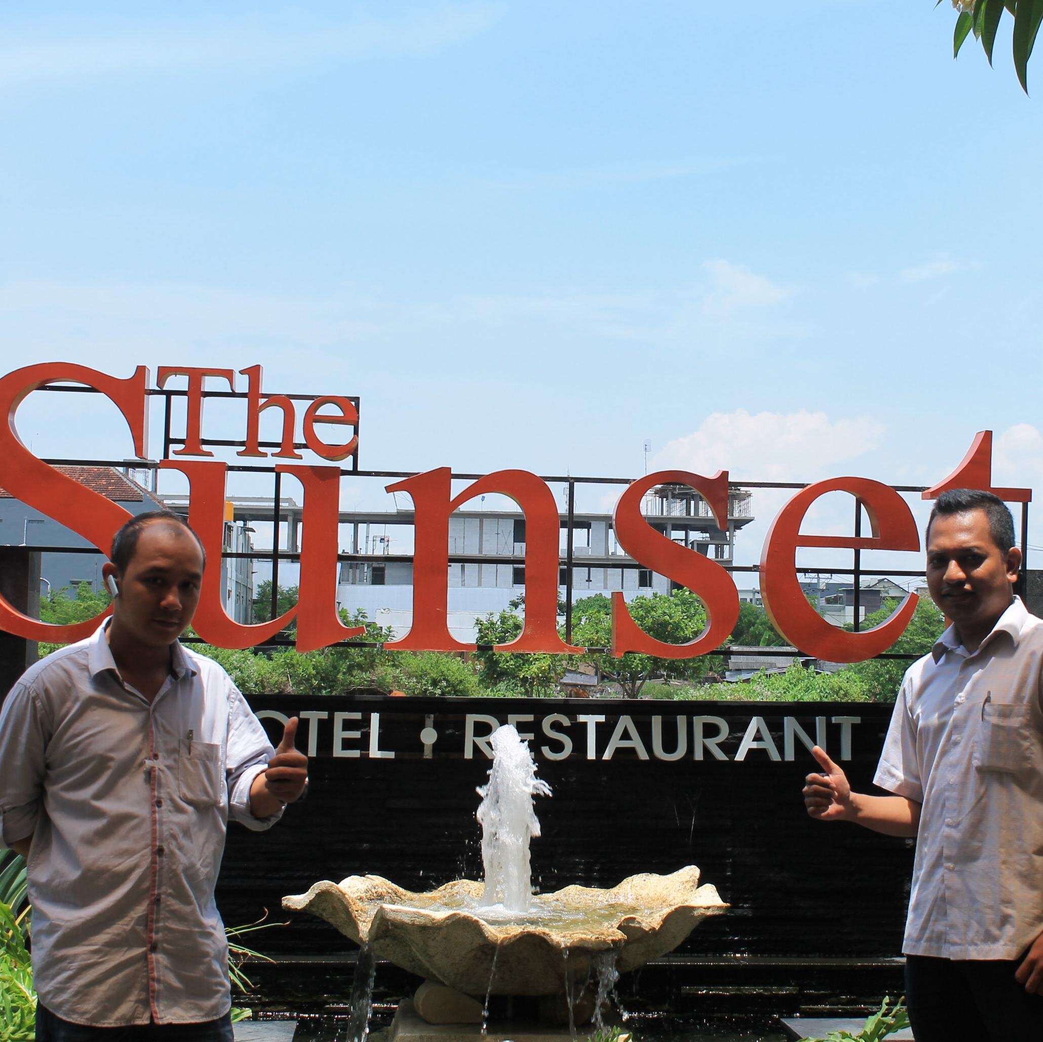 Packages Tour, Airlines, Transportation, Accomodation.. Contact 021-5630311;royal_rainbow@ymail.com;081918888827(Indra); 087877304729 // 083875591229(Jimmy)