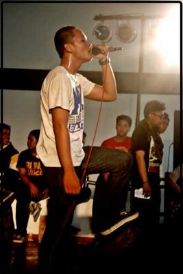 Sinden  @samestreetbchc | Psychology UNJANI | @devhyS