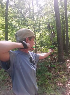 hi im cody...im 15 years old and am obsessed with hunting, fishing, and shooting my bow.  snapchat me: uss_nevada