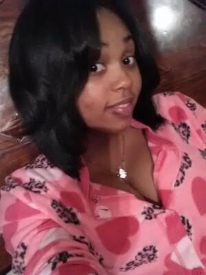 Kik:Daizshiamotton Insta:__pricrless__beauty Future:(11/20/96)
