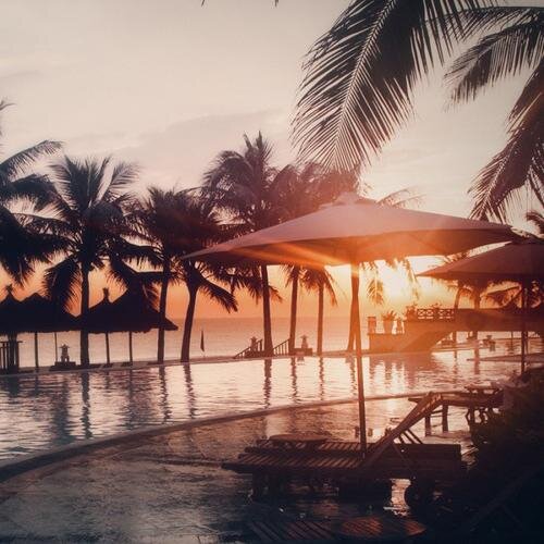 Compilation of my favourite Tumblr Pictures :) #EDM #Skylines #Landscapes #Dreamhouses etc!